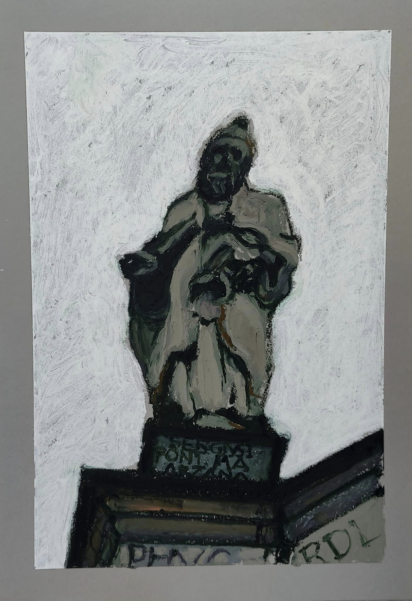 Statua sul frontone 2024